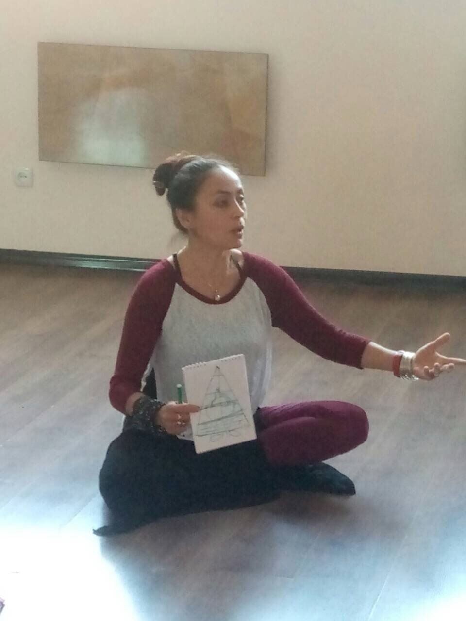 MOHSIRA explaining the Dance of the Five Elements method