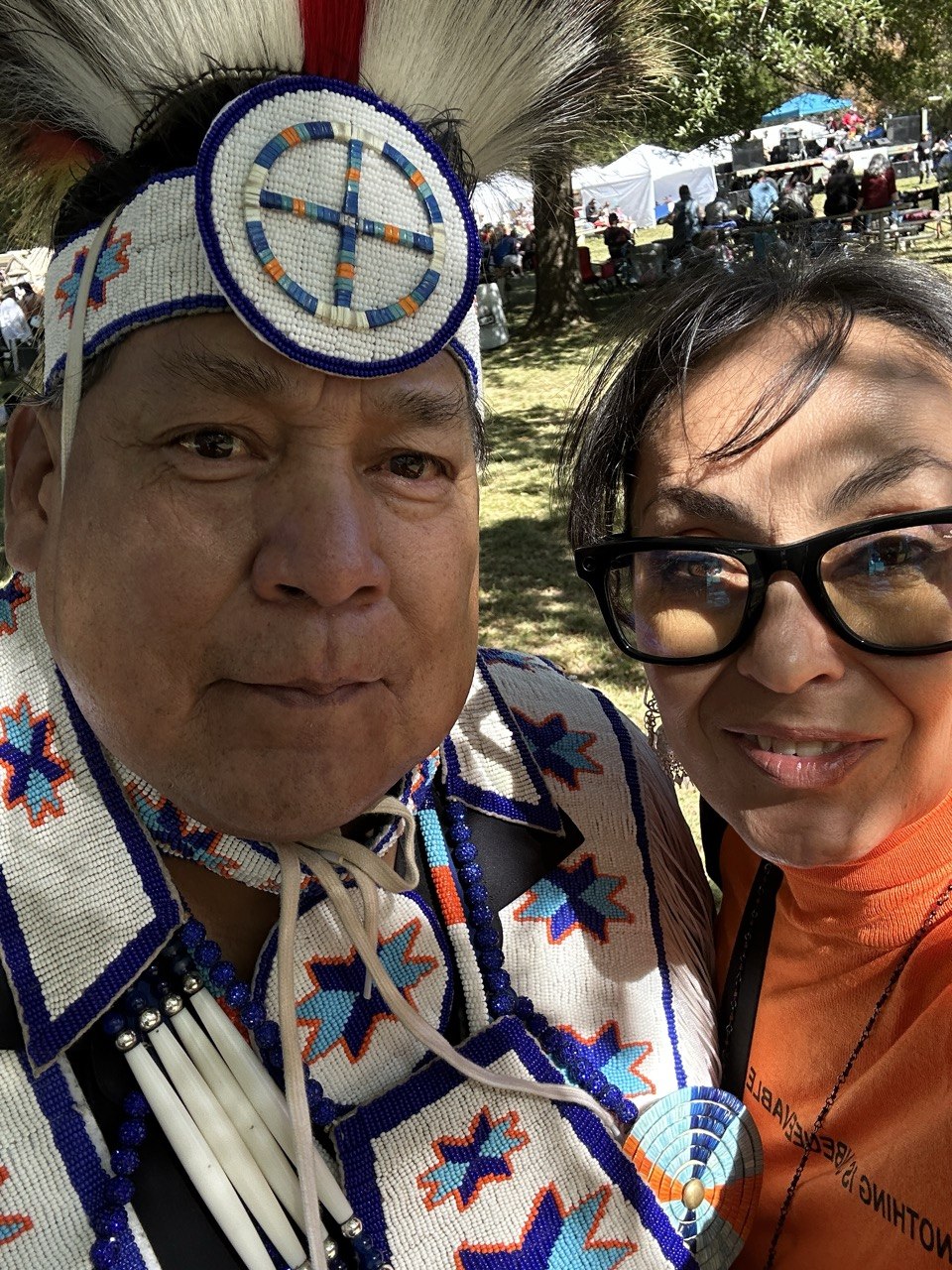Mohsira с участником Tennessee Indian Education Pow Wow